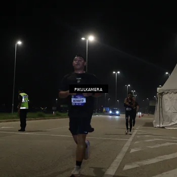 Runner Photo 5815446