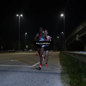 Runner Photo 5815490
