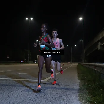 Runner Photo 5815502