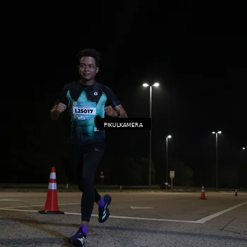 Runner Photo 5815545