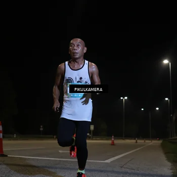 Runner Photo 5815558
