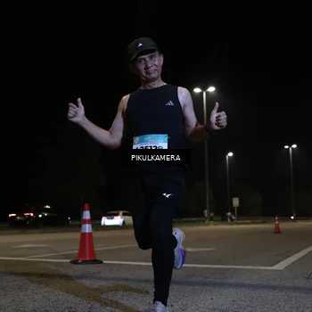 Runner Photo 5815678