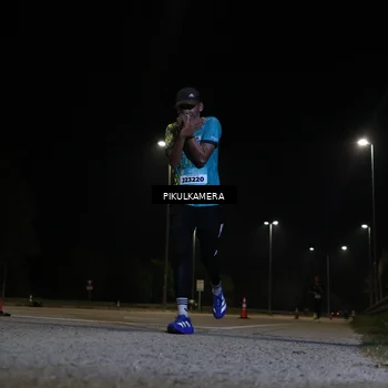 Runner Photo 5815767
