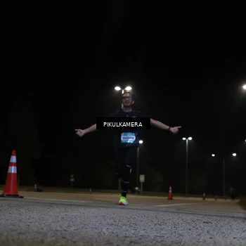 Runner Photo 5815773