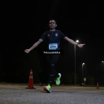 Runner Photo 5815780