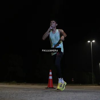 Runner Photo 5815813