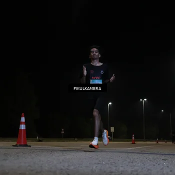 Runner Photo 5815833