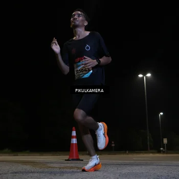 Runner Photo 5815841