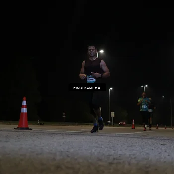 Runner Photo 5815845