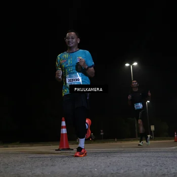 Runner Photo 5815855