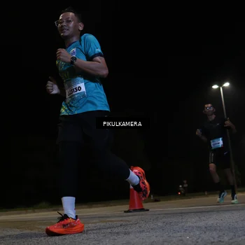 Runner Photo 5815859