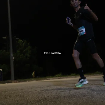 Runner Photo 5815861