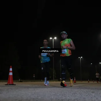 Runner Photo 5815967