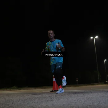 Runner Photo 5815998