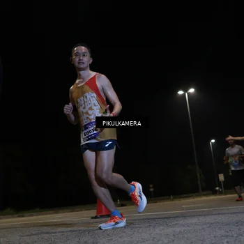 Runner Photo 5816039