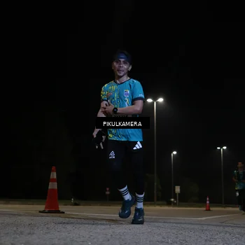 Runner Photo 5816112