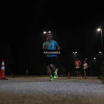 Runner Photo 5816269