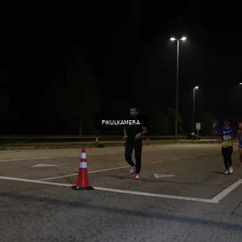 Runner Photo 5816350