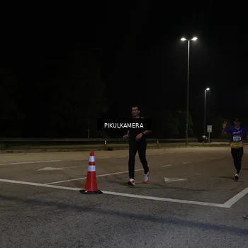 Runner Photo 5816358