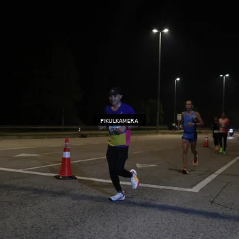 Runner Photo 5816396