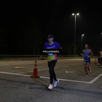Runner Photo 5816409