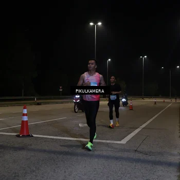 Runner Photo 5816442