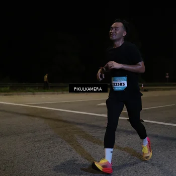 Runner Photo 5816604