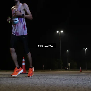 Runner Photo 5816637