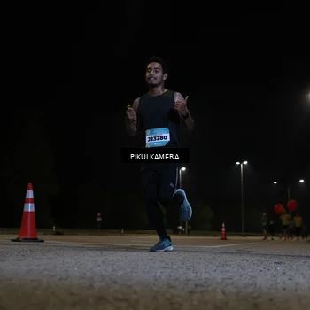 Runner Photo 5816649
