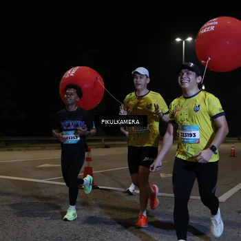 Runner Photo 5817114