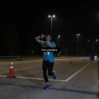 Runner Photo 5817223