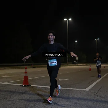 Runner Photo 5817335