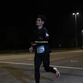 Runner Photo 5817397