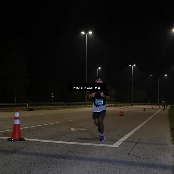 Runner Photo 5817398