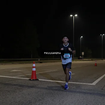 Runner Photo 5817501