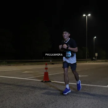 Runner Photo 5817512