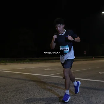 Runner Photo 5817566