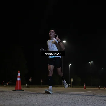 Runner Photo 5817571