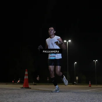 Runner Photo 5817574