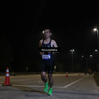 Runner Photo 5817618