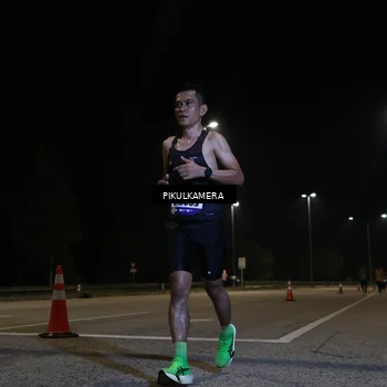 Runner Photo 5817624