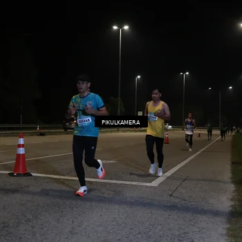 Runner Photo 5817641