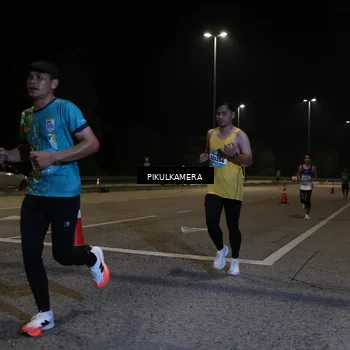Runner Photo 5817705