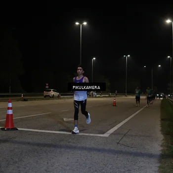 Runner Photo 5817711