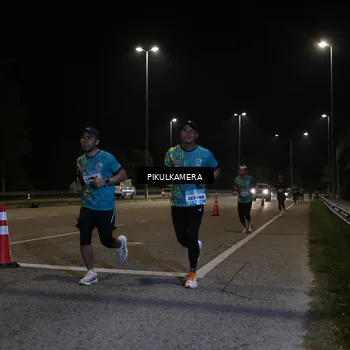 Runner Photo 5817778