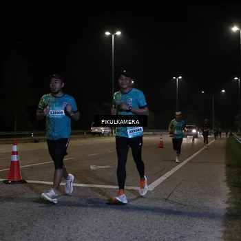 Runner Photo 5817786