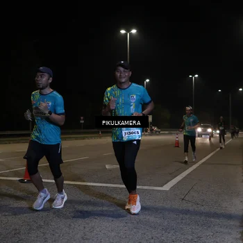 Runner Photo 5817842