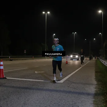 Runner Photo 5817871