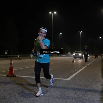Runner Photo 5817913