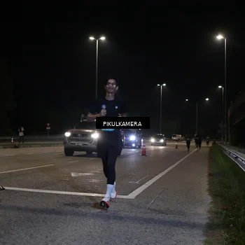 Runner Photo 5817924